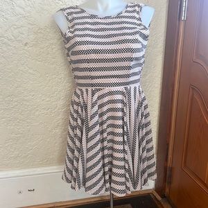 Maison Jules dress light pink w/black details